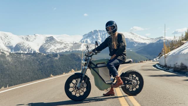 Cleveland-Based Electric Vehicle Manufacturer LAND Begins Production on Electric Motos
