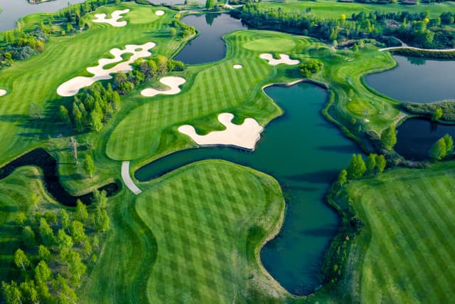 A Master Tour to Drive the Greens