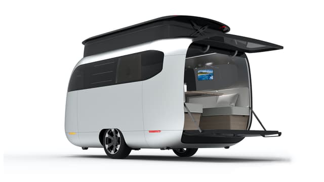 Airstream and Porsche Explore Garageability
