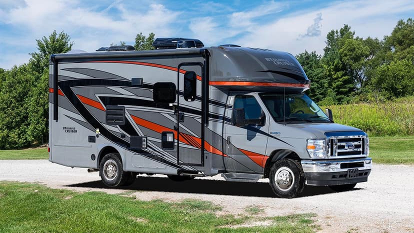 Cozy Cruising: Gulf Stream Coach’s Comfy Motorhome