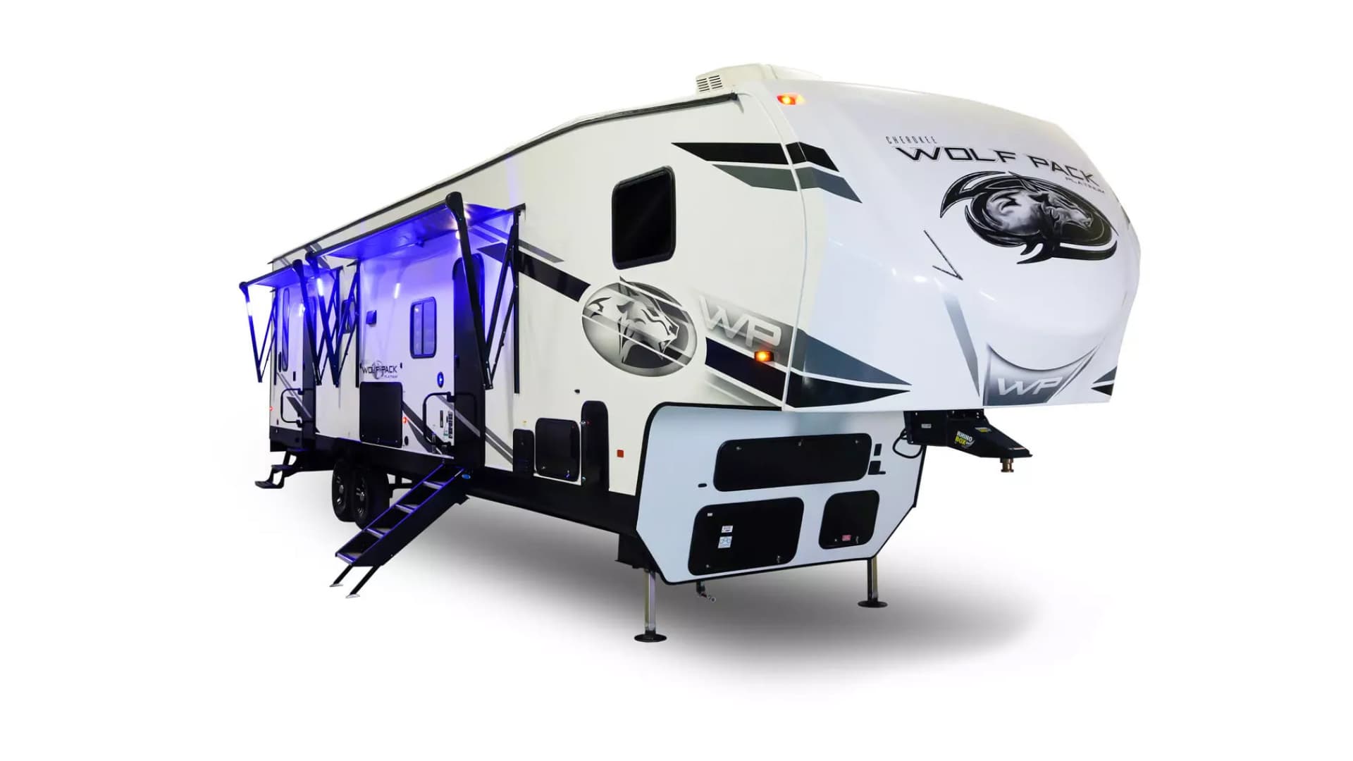 Forest River Cherokee Wolf Pack Diamond 4500