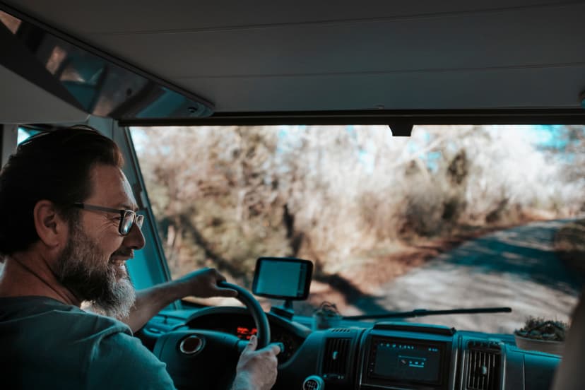 Best GPS Options for RVs and RVers in 2025