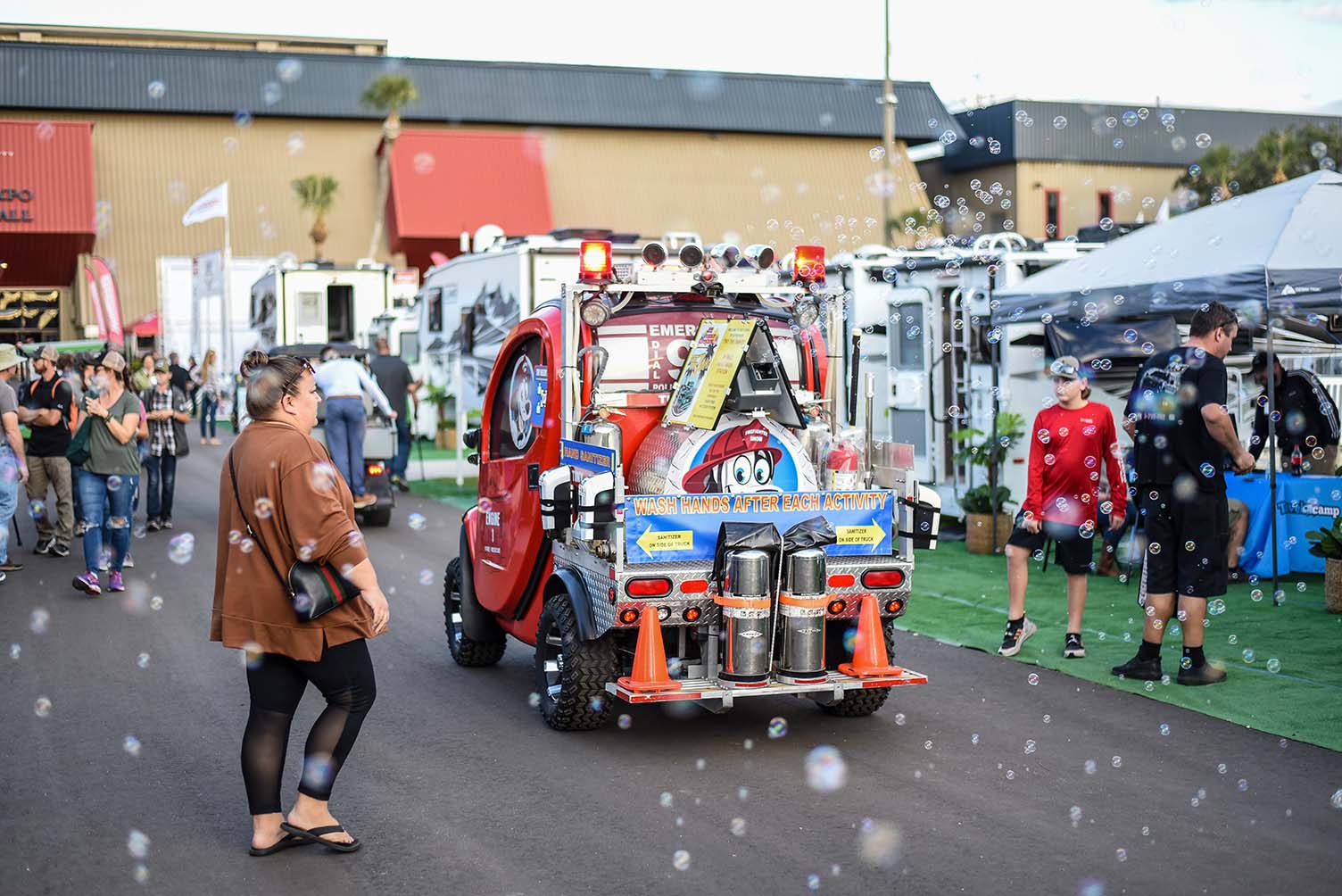 Influencer_2 | I Heart RVing Activity cart at RV Super Show in Tampa, Florida