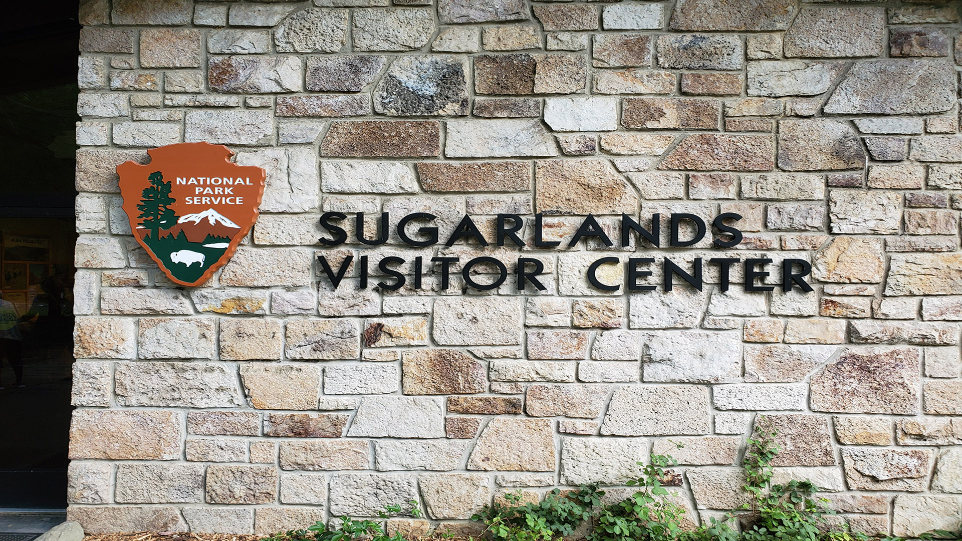 GatlinburgTennesseeUsa-September52019SignOn | I Heart RVing
