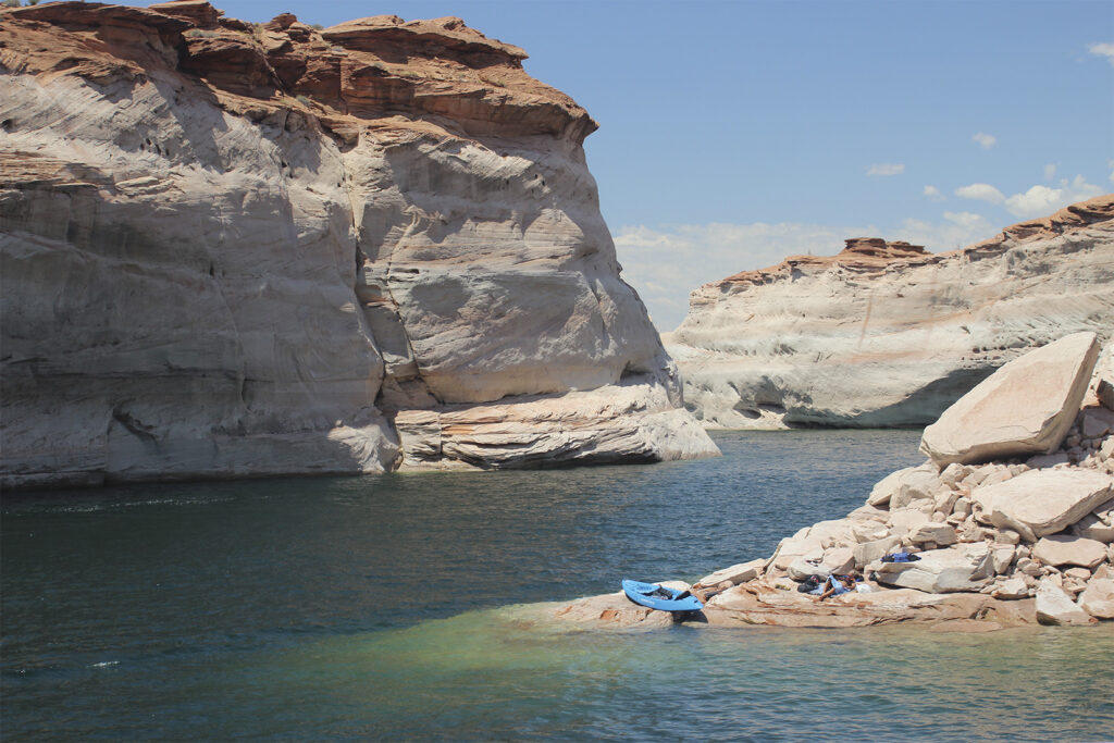 7aart-10_blog-post-image | I Heart RVing Crystal clear waters running through desert canyons