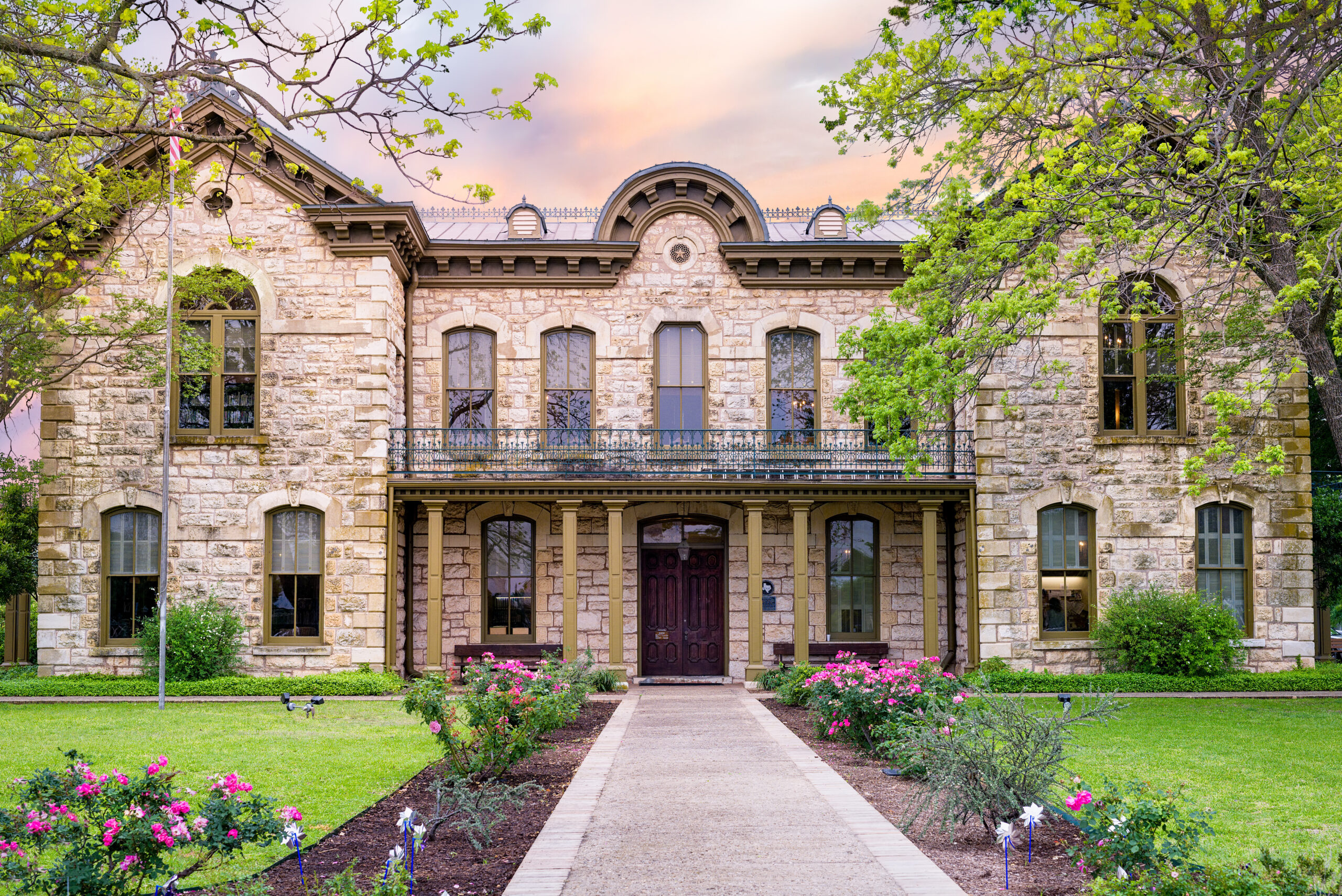 Pioneer Memorial Library in Fredericksburg