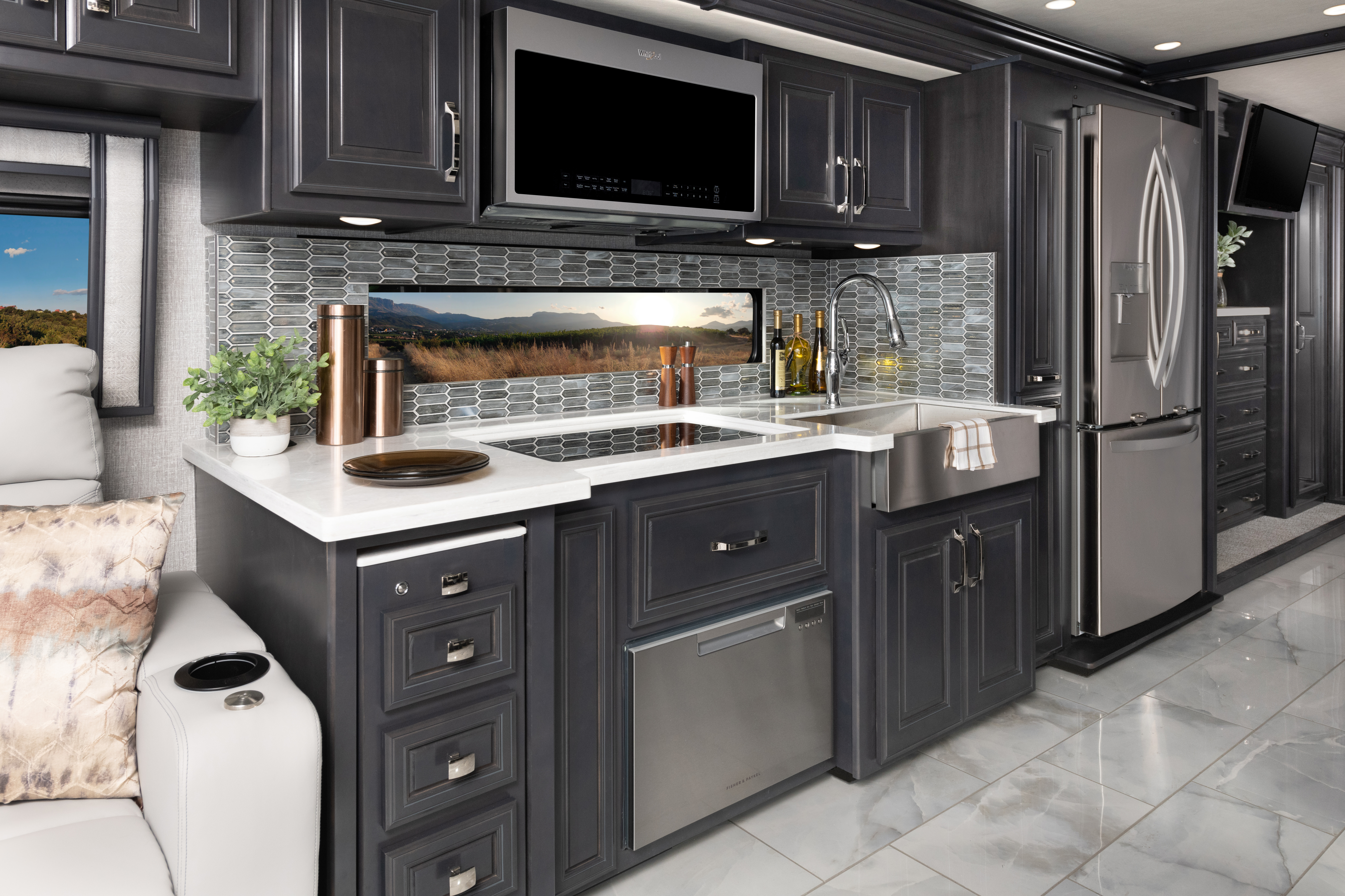 Galley_Armada_Riveria-Guinness_MY24_DSC0469_HR | I Heart RVing