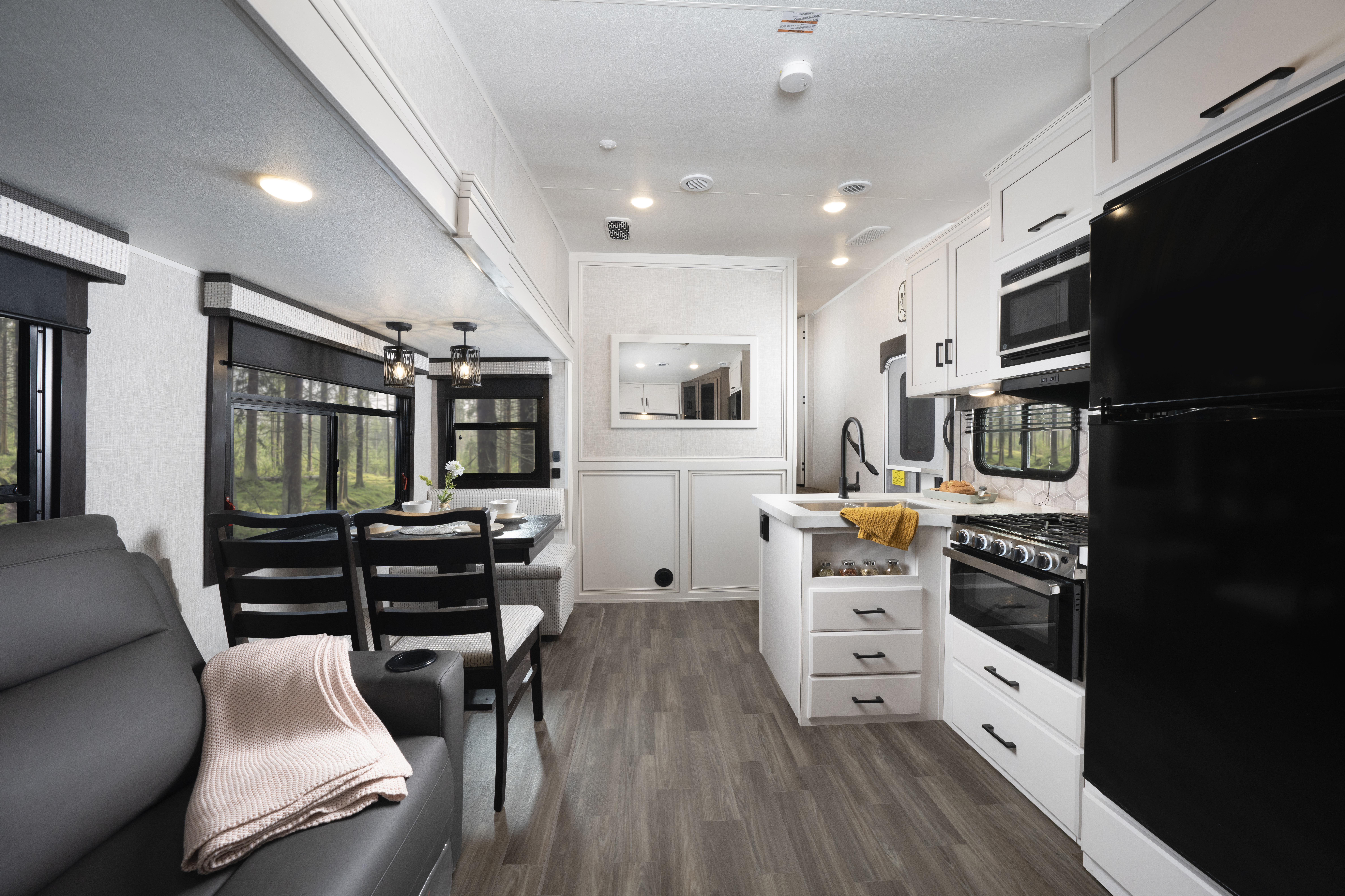 MY24_Eagle HT FW 26REC_BTF | I Heart RVing