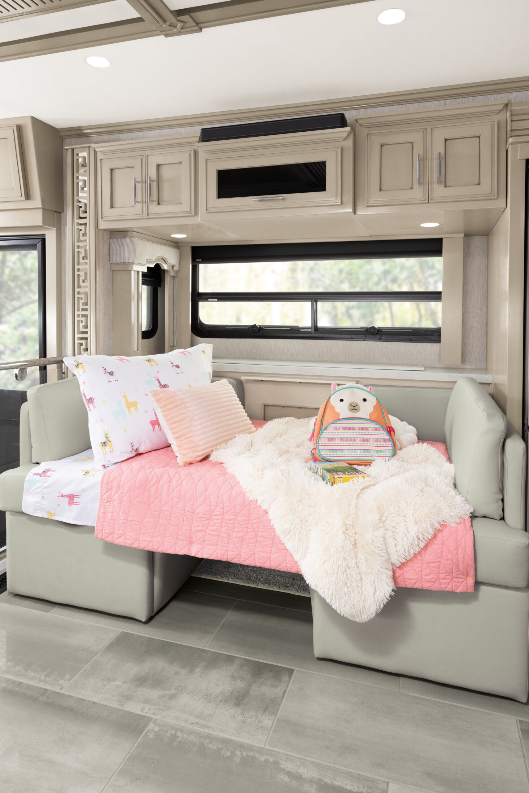 SS23_Dinette_Bed_FNL-RGB1 | I Heart RVing
