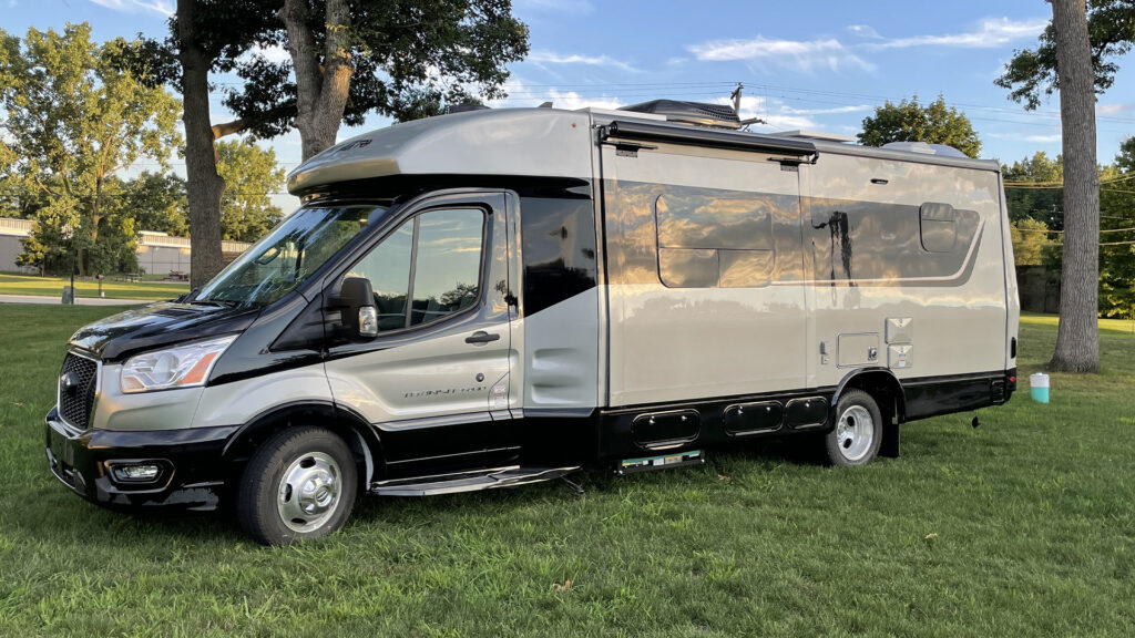 Phoenix TRX B+ Motorhome boasts A+ Features | I Heart RVing