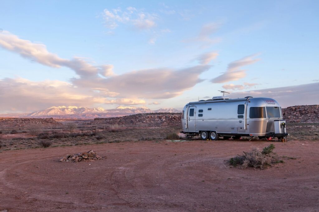 Order – October 9, 2025 @ 08:50 PM | I Heart RVing Camping at Bureau of Land Management land panoramic views