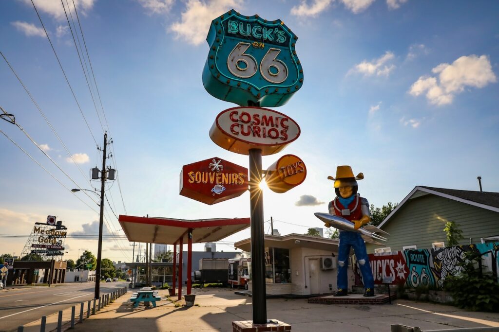 mick-haupt-hHcsvxjSR7Y-unsplash | I Heart RVing RVing Route 66